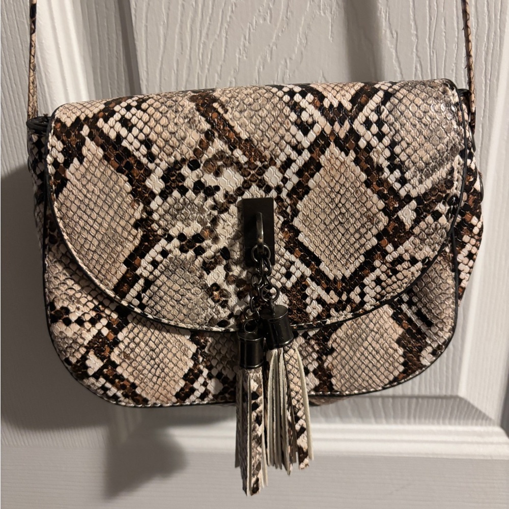 Snakeskin Pattern Crossbody Bag